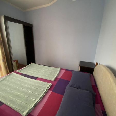 Apartment On Luka Asatiani 2 Batumi Bagian luar foto