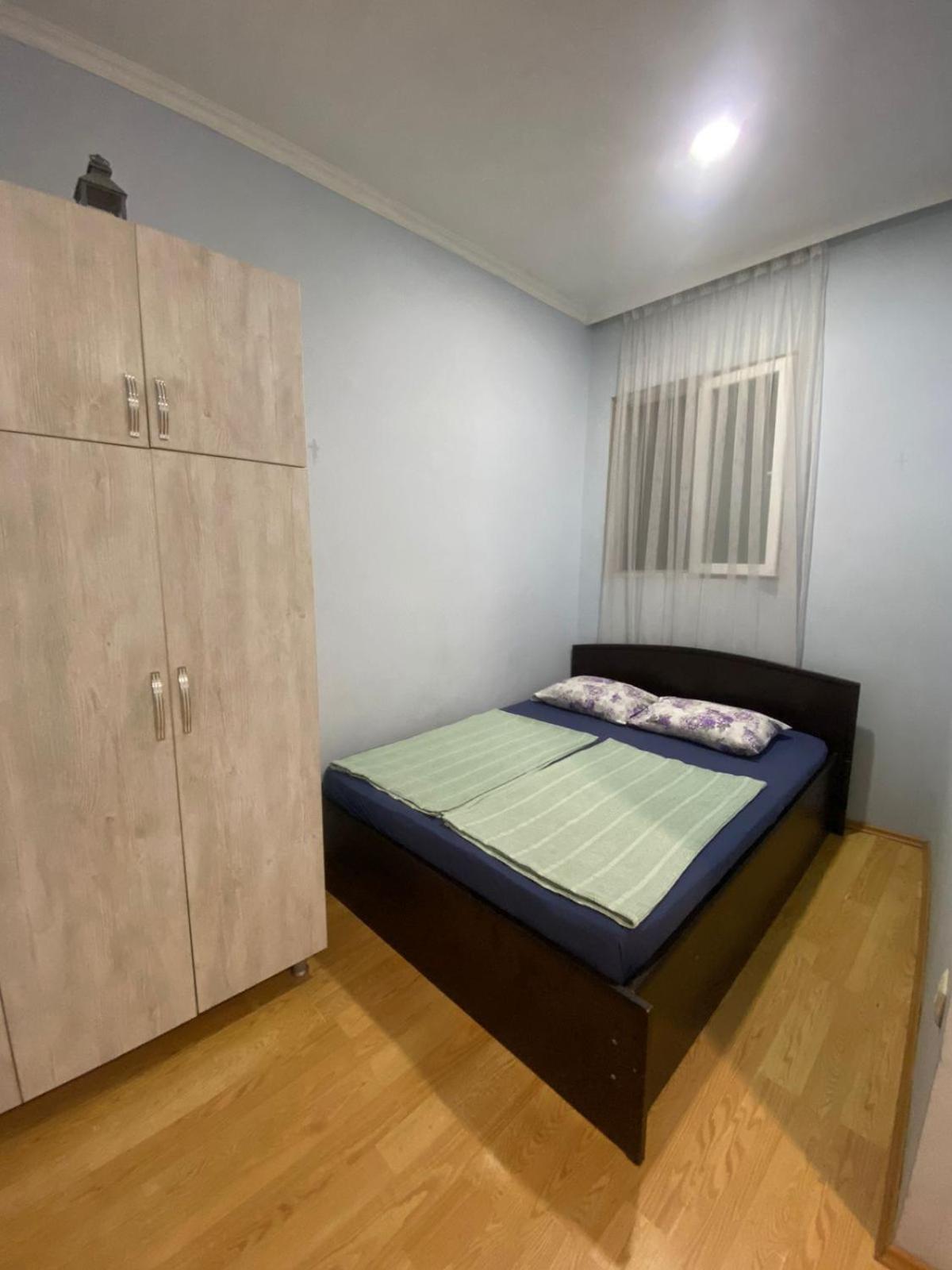 Apartment On Luka Asatiani 2 Batumi Bagian luar foto